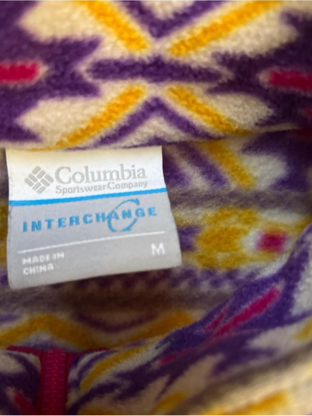 Women’s Columbia Multi-Color Patterned Fleece Jacket - Picture 3 of 4